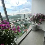 Alahome 3Br Luxury Hung Phuc
